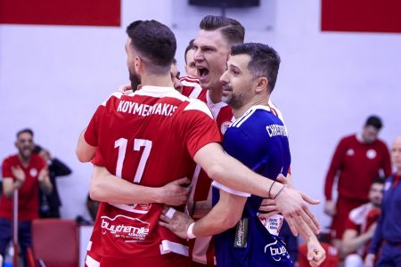 Ολυμπιακός : Πρώτα ο Παμβοχαϊκός, μετά η Τρεντίνο