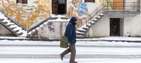 Κακοκαιρία «Λέανδρος» : Πολικό ψύχος σε όλη τη χώρα και κλειστά σχολεία – Πού θα χιονίσει