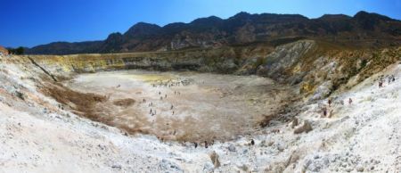 Ενεργό ηφαίστειο στα Μέθανα, λίγα χιλιόμετρα έξω από την Αθήνα