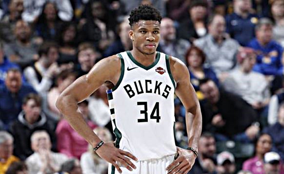 Αμφίβολος ο Αντετοκούνμπο κόντρα στους Μπουλς