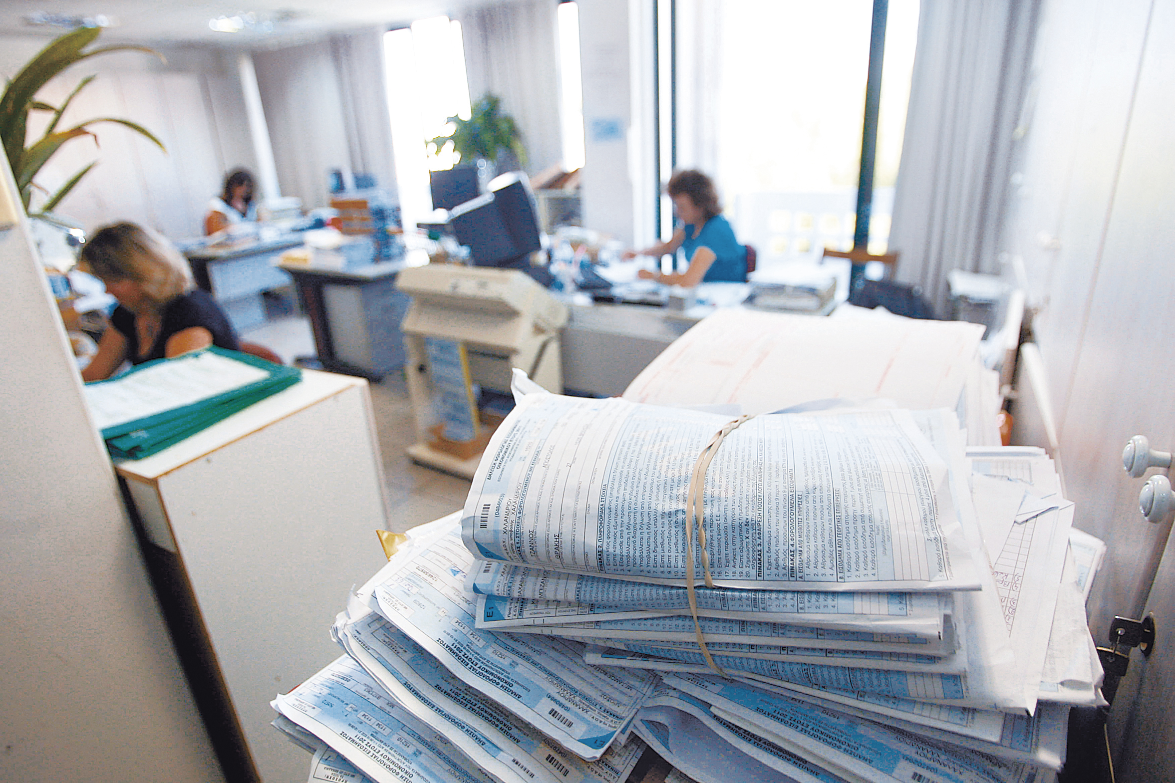 Τέλος τα χάρτινα τιμολόγια – Ερχεται το «ηλεκτρονικό λογιστήριο»