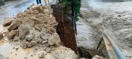 Χανιά: Κατέρρευσε η γέφυρα Κερίτη στον Αλικιανό