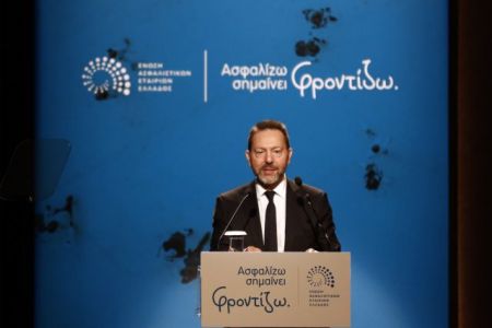 Γ. Στουρνάρας: Επαγγελματικά ταμεία και ιδιωτικά προϊόντα κλειδιά για το Ασφαλιστικό