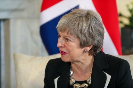 Μπαρνιέ: Ας πάρουν επιτέλους μια απόφαση οι βρετανοί