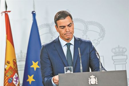 Διχαστικές κάλπες στον αστερισμό της Καταλωνίας