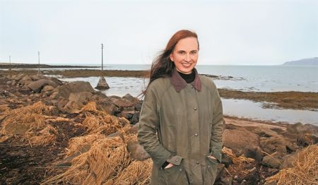 Ιρσα Σιγκουρδαρντότιρ: «Οι αναγνώστες βρίσκουν δικαιοσύνη στα αστυνομικά»