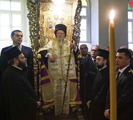 Το πρώτο κεράκι του Τσίπρα