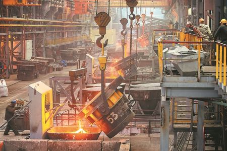 Παζάρι ΔΕΗ – Βιομηχανίας για τα τιμολόγια ρεύματος