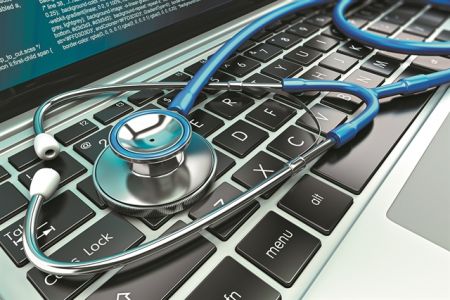 Εκχωρούν τους ιατρικούς φακέλους των Ελλήνων