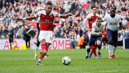 «Χ»αμένες και οι δύο