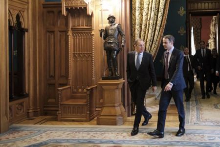 Mitsotakis trade: Μόσχα και χρηματιστήριο επενδύουν στον Κυριάκο