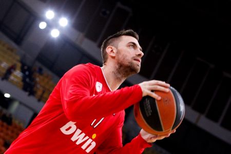 Ο Mάντζαρης συνδέθηκε με το καλάθι ύστερα από 2,5 μήνες