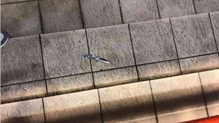 Εισβολή χούλιγκαν στο Παπαστράτειο με μαχαίρι και ρόπαλα – Τραυματίες οπαδοί