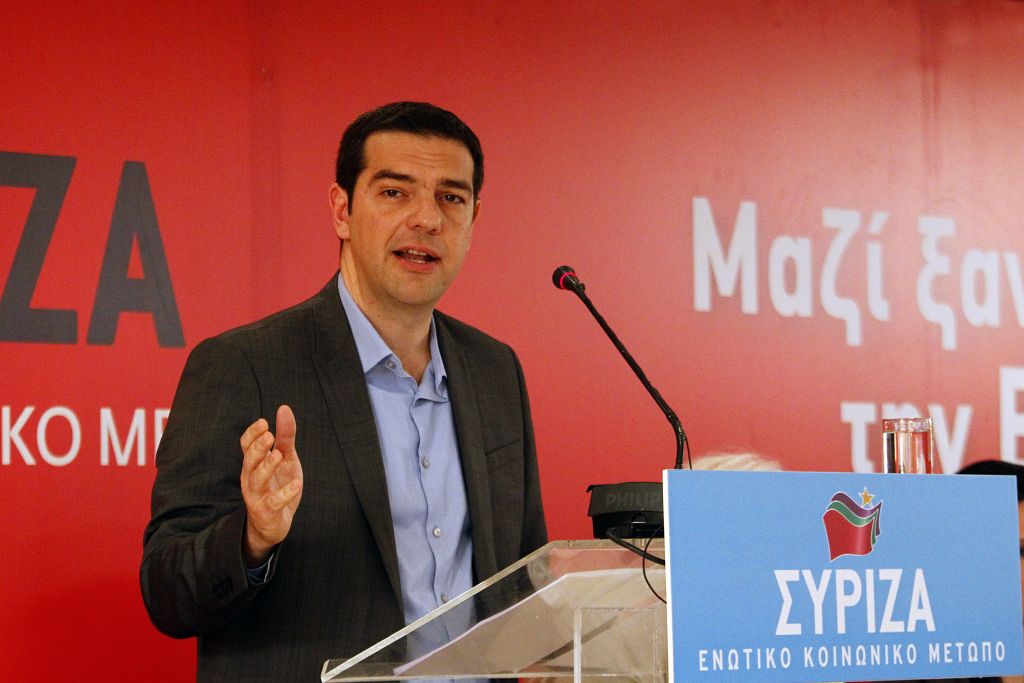 Τσίπρας: «Eμείς ή αυτοί»