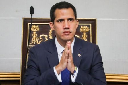 ΗΠΑ στη Βενεζουέλα: Μην τολμήσετε να συλλάβετε τον Γκουαϊδό
