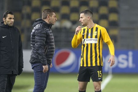 Άρης : Πέτυχε ο αριστεροπόδαρος… δεξιός μπακ και το ξανασκέφτεται