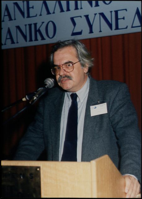 Ο ΣΕΒ αποχαιρετά με θλίψη τον Τάκη Πολίτη