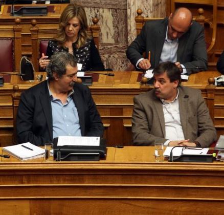 Τροπολογία «δωράκι» αλά… Novartis για τις τιμές των φαρμάκων;