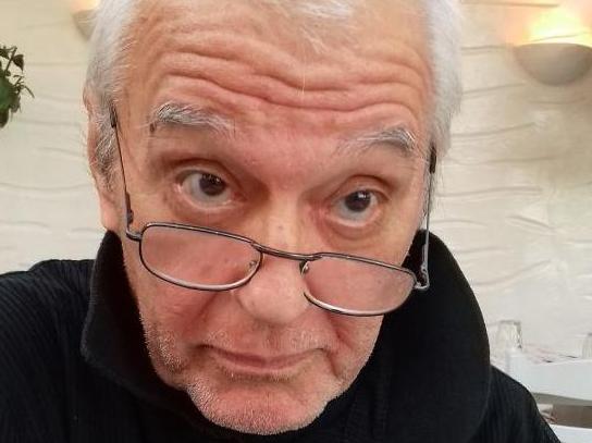 Πέθανε ο ποιητής και πεζογράφος Μιχαήλ Μήτρας