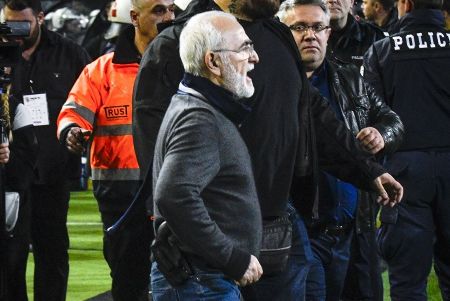 Νέα αναβολή στη δίκη για την οπλοφορία του Ιβάν Σαββίδη