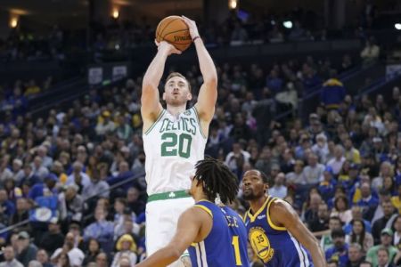 Οι Σέλτικς ισοπέδωσαν τους πρωταθλητές Γουόριορς στο σπίτι τους