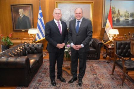 Στην Αίγυπτο ο υπουργός Εθνικής Αμυνας