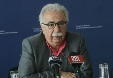 O Γαβρόγλου αποσύρει την πρόταση σύνδεσης του ΕΑΠ με το ΤΕΙ Δ. Ελλάδας