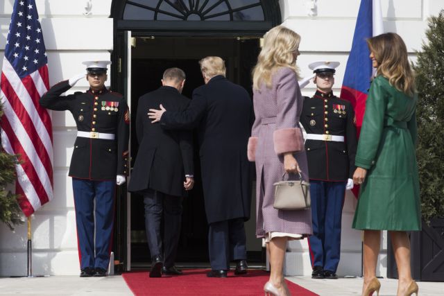 Τραμπ: Η ασεβής σχέση του με τις γυναίκες