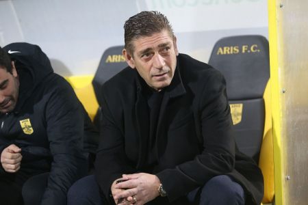 Άρης : Δεν άνοιξε τα χαρτιά του για Ολυμπιακό ο Παντελίδης