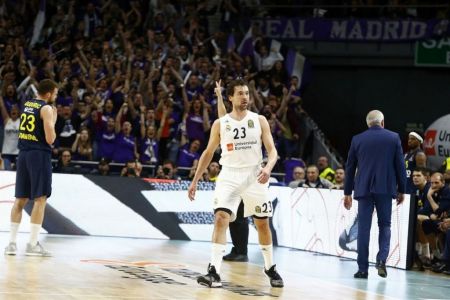 Γιουλ και Ταβάρες βάζουν τη Φενέρ στα… καλάθια!