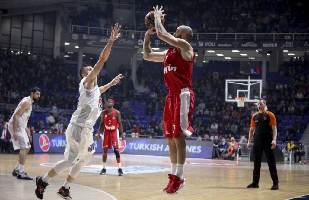 Το «ερυθρόλευκο» πέρασμα από το Μαυροβούνιο