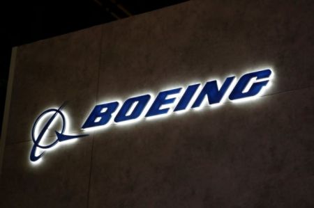 Boeing:  Χωρίς νέες οδηγίες για το 737 MAX 8 στις αεροπορικές εταιρίες