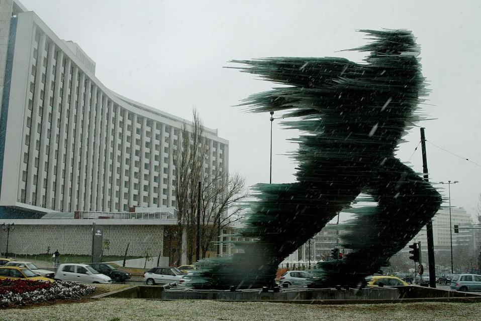 Πρόταση Ζορμπά για ανταλλαγή του «Δρομέα» με άγαλμα των Σκοπίων