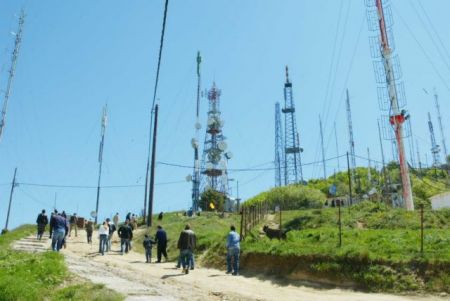 ΕΕΑΕ: Καμία υπέρβαση των ορίων έκθεσης σε ηλεκτρομαγνητικά πεδία στις πόλεις