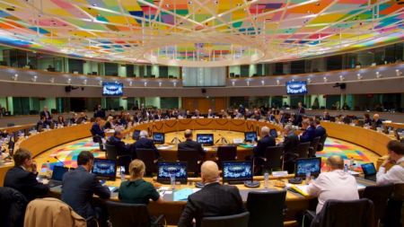 Ecofin : Επικαιροποίησε τη λίστα των φορολογικών παραδείσων