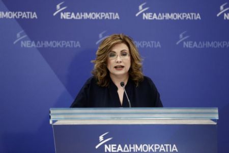 Σπυράκη για Eurogroup: Επιβεβαιώνει ότι είμαστε υπό αυστηρή επιτήρηση