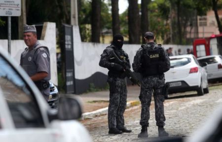 Βραζιλία: Τουλάχιστον εννέα νεκροί σε σχολείο