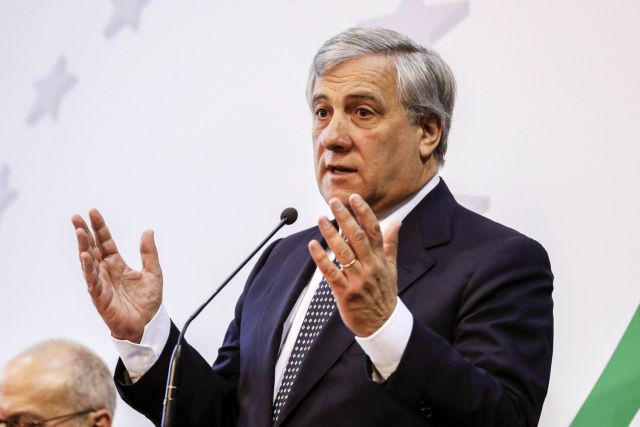 Ν. Ανδρουλάκης : Ζητά παραίτηση Ταγιάνι για τις θετικές αναφορές σε Μουσολίνι