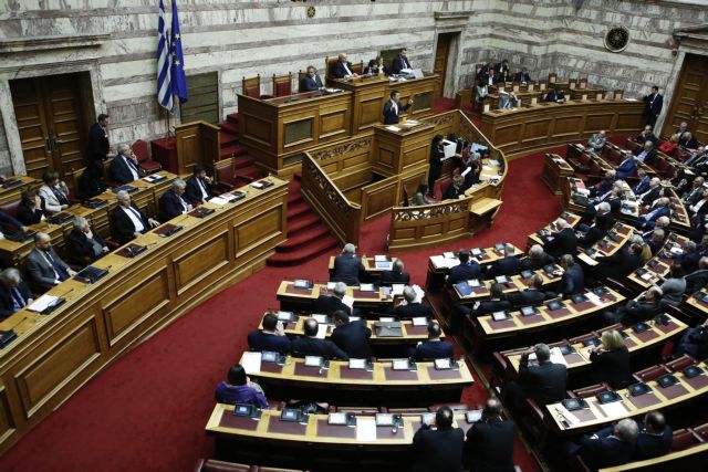 Ναι στην αποσύνδεση της εκλογής Προέδρου της Δημοκρατίας από τη διάλυση της Βουλής