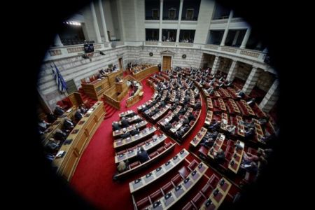 Μεγάλη πολιτική αλλαγή: Η εκλογή Προέδρου δεν θα ρίχνει την κυβέρνηση