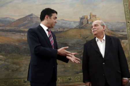 Βούτσης προς Ντιμιτρόφ: Ευρύτερη πλειοψηφία ανοχής στην ψήφιση και εφαρμογή των Πρεσπών