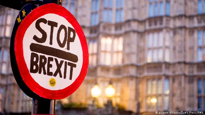 Βρυξέλλες: Να ξεκαθαρίσει άμεσα το τοπίο του Brexit