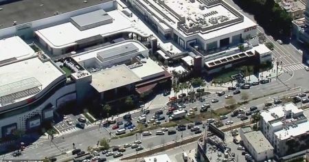 Λος Άντζελες: Εκκενώνεται εμπορικό κέντρο