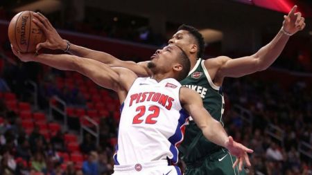 Μόνο ο Αντετοκούνμπο : Ικανός για ΜVP και κορυφαίος αμυντικός την ίδια σεζόν!