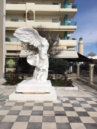 Νίκη της Σαμοθράκης : Πιστό αντίγραφο στην Αλεξανδρούπολη