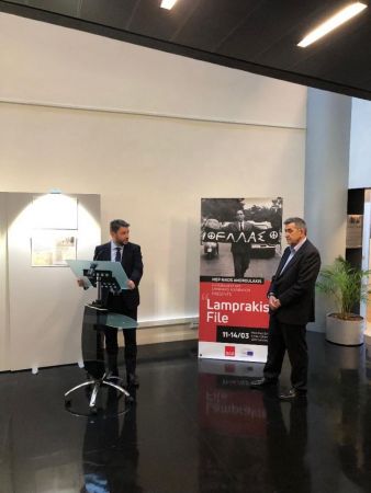 Συγκίνηση στην έκθεση για τον Γρηγόρη Λαμπράκη στην Ευρωβουλή