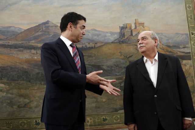 Βούτσης προς Ντιμιτρόφ: Ευρύτερη πλειοψηφία ανοχής στην ψήφιση και εφαρμογή των Πρεσπών