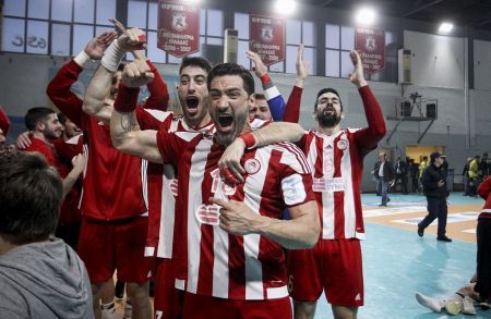 ΠΑΕ Ολυμπιακός: «Συγχαρητήρια στον αυτοκράτορα του ελληνικού αθλητισμού»