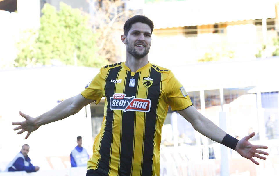 «Απόδραση» με Αλμπάνη για την ΑΕΚ από το Περιστέρι