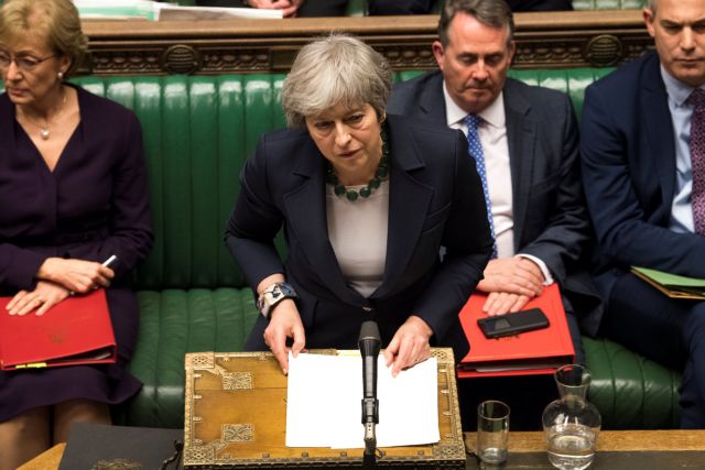 Mέι: Αν καθυστερήσει το Brexit θα αναγκαστούμε σε συμμετοχή στις ευρωεκλογές